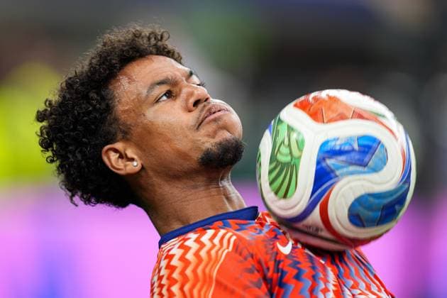 Close up of Oscar Bobb of Norway controls the ball Ivory Coast v Norway, 2026 FIFA World Cup, WM, Weltmeisterschaft, Fussball Round of 32, Football, Dallas Stadium, Arlington, Texas, USA - 30 Jun 2026Arlington Dallas Stadium Texas (TX) United States of America  Copyright: xIsmaelxAdnan Shutterstockx 16970308x