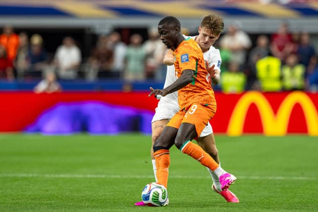 260630 Nicolas Pepe of CÃ te d Ivoire and David Moller Wolfe of Norway during the FIFA World Cup, WM, Weltmeisterschaft, Fussball 2026 round of 32 football match between CÃ te d Ivoire and Norway on June 30, 2026 in Dallas. Photo: Vegard Grott BILDBYRAN kod VG VG0975 bbeng fotboll football soccer fotball vm fotbolls-vm fotball-vm fotbolls-vm 2026 fifa world cup 2026 16-delsfinale round of 32 arlington texas norge norway elfenbenskusten elfenbenskysten ivory coast *** June 30, 2026: Nicolas Pepe of Côte d Ivoire and David Moller Wolfe of Norway during the FIFA World Cup 2026 Round of 32 soccer match between Côte d Ivoire and Norway on June 30, 2026 in Dallas. Photo by Vegard Grott, BILDBYRAN. Code: VG VG0975 bbeng soccer football fotball World Cup 2026 FIFA World Cup 2026 Round of 32 Arlington, Texas; Norway; Ivory Coast  Copyright: VEGARDxGRoTT BB260630VG019