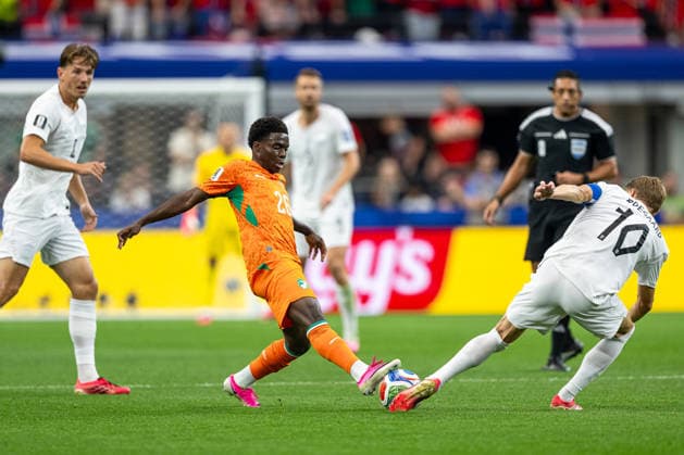 260630 Christ Inao Oulai of CÃ te d Ivoire and Martin odegaard of Norway during the FIFA World Cup, WM, Weltmeisterschaft, Fussball 2026 round of 32 football match between CÃ te d Ivoire and Norway on June 30, 2026 in Dallas. Photo: Jon Olav Nesvold BILDBYRAN COP 217 VG0975 bbeng fotboll football soccer fotball vm fotbolls-vm fotball-vm fotbolls-vm 2026 fifa world cup 2026 16-delsfinale round of 32 arlington texas norge norway elfenbenskusten elfenbenskysten ivory coast *** June 30, 2026: Christ Inao Oulai of Côte d Ivoire and Martin Ødegaard of Norway during the 2026 FIFA World Cup Round of 32 soccer match between Côte d Ivoire and Norway on June 30, 2026 in Dallas. Photo by Jon Olav Nesvold. BILDBYRAN COP 217 VG0975 bbeng soccer football fotball World Cup 2026 FIFA World Cup 2026 Round of 16 of 32 Arlington, Texas Norway Ivory Coast  Copyright: JONxOLAVxNESVOLD BB260630JE068