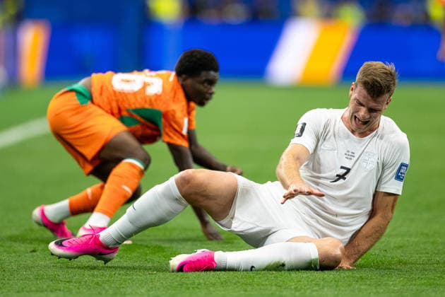 260630 Alexander Sorloth of Norway looks dejected during the FIFA World Cup, WM, Weltmeisterschaft, Fussball 2026 round of 32 football match between CÃ te d Ivoire and Norway on June 30, 2026 in Dallas. Photo: Jon Olav Nesvold BILDBYRAN COP 217 VG0975 bbeng fotboll football soccer fotball vm fotbolls-vm fotball-vm fotbolls-vm 2026 fifa world cup 2026 16-delsfinale round of 32 arlington texas norge norway elfenbenskusten elfenbenskysten ivory coast depp *** June 30, 2026: Alexander Sorloth of Norway looks dejected during the FIFA World Cup 2026 Round of 32 soccer match between Côte d Ivoire and Norway on June 30, 2026 in Dallas. Photo by Jon Olav Nesvold. BILDBYRAN COP 217 VG0975 bbeng soccer football fotball World Cup 2026 FIFA World Cup 2026 Round of 16 of 32 Arlington, Texas Norway Ivory Coast Depp  Copyright: JONxOLAVxNESVOLD BB260630JE070