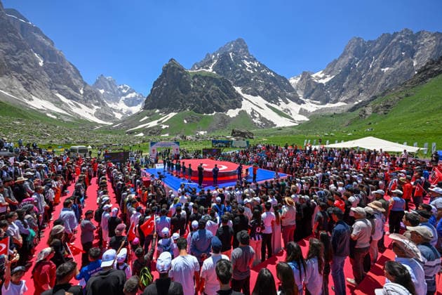 Sport Themen der Woche KW27 Freestyle and Greco-Roman Wrestling Super League Finals HAKKARI, TURKIYE - JUNE 30: The 2026 Freestyle and Greco-Roman Wrestling Super League Finals kicks off in the Cennet-Cehennem Valley of Hakkari, Turkiye on June 30, 2026. Around 200 athletes from 8 clubs are competing in the finals held in the region where Uludoruk, Turkiye s second-highest peak, and glaciers are located. Ozkan Bilgin Anadolu Hakkari Turkey. Editorial use only. Please get in touch for any other usage.  Copyright: x2026xAnadoluxOzkanxBilginx