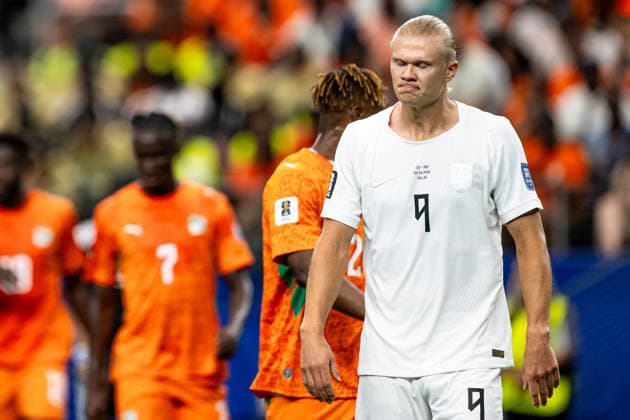 260630 Erling Braut Haaland of Norway looks dejected during the FIFA World Cup, WM, Weltmeisterschaft, Fussball 2026 round of 32 football match between CÃ te d Ivoire and Norway on June 30, 2026 in Dallas. Photo: Jon Olav Nesvold BILDBYRAN COP 217 VG0975 bbeng fotboll football soccer fotball vm fotbolls-vm fotball-vm fotbolls-vm 2026 fifa world cup 2026 16-delsfinale round of 32 arlington texas norge norway elfenbenskusten elfenbenskysten ivory coast depp *** June 30, 2026: Erling Braut Haaland of Norway looks dejected during the FIFA World Cup 2026 Round of 32 soccer match between Côte d Ivoire and Norway on June 30, 2026 in Dallas. Photo by Jon Olav Nesvold. BILDBYRAN COP 217 VG0975 bbeng soccer football fotball World Cup 2026 FIFA World Cup 2026 Round of 16 of 32, Arlington, Texas, Norway, Ivory Coast, Depp  Copyright: JONxOLAVxNESVOLD BB260630JE074