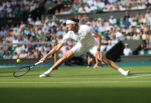 Wimbledon Championships 2026, Day One, AELTC Wimbledon, London, UK - 30 06 2026 Alexander Zverev (GER) in action during his first round match against Alexander Blokx (BEL) in the 2026 Wimbledon Championships at the AELTC London London AELTC Wimbledon London GBR, UK NEWSPAPERS OUT Copyright: xMarkxGreenwoodx
