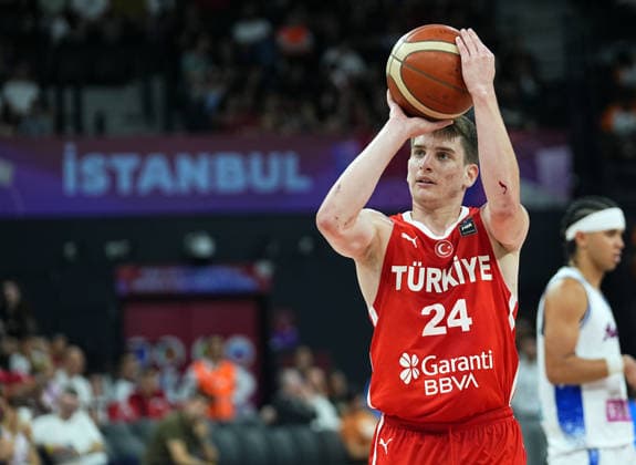 Puerto Rico v Turkiye - FIBA U17, U 17 Basketball World Cup ISTANBUL, TURKIYE - JUNE 30: Sarp Kaya Arda (24) of Turkiye competes during the FIBA U17 Basketball World Cup match between Puerto Rico and Turkiye at the Basketball Development Center on June 30, 2026, in Istanbul, Turkiye. Esra Bilgin Anadolu Istanbul Turkey. Editorial use only. Please get in touch for any other usage.  Copyright: x2026xAnadoluxEsraxBilginx