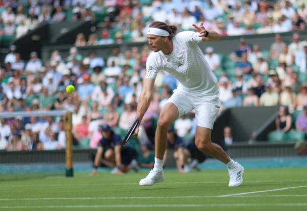 Wimbledon Championships 2026, Day One, AELTC Wimbledon, London, UK - 30 06 2026 Alexander Zverev (GER) in action during his first round match against Alexander Blokx (BEL) in the 2026 Wimbledon Championships at the AELTC London London AELTC Wimbledon London GBR, UK NEWSPAPERS OUT Copyright: xMarkxGreenwoodx