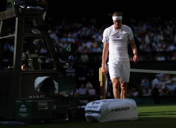 Wimbledon Championships 2026, Day One, AELTC Wimbledon, London, UK - 30 06 2026 Alexander Zverev (GER) during his first round match against Alexander Blokx (BEL) in the 2026 Wimbledon Championships at the AELTC London London AELTC Wimbledon London GBR, UK NEWSPAPERS OUT Copyright: xMarkxGreenwoodx