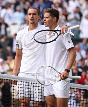 Alexander Zverev wins his first round match against Alexander Blockx Wimbledon Tennis Championships, Day 2, The All England Lawn Tennis and Croquet Club, London, UK - 30 Jun 2026London The All England Lawn Tennis and United Kingdom  Copyright: xEllaxLing Shutterstockx 16964204de