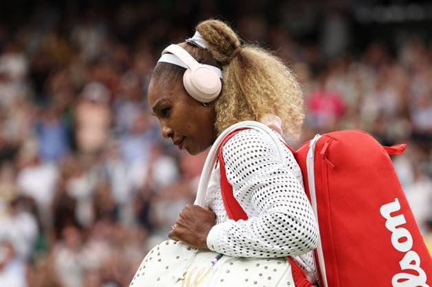 Serena Williams arrives on court ahead of her first round match Wimbledon Tennis Championships, Day 2, The All England Lawn Tennis and Croquet Club, London, UK - 30 Jun 2026London The All England Lawn Tennis and United Kingdom  Copyright: xEllaxLing Shutterstockx 16964204dv