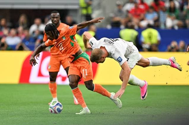 CÃ te d Ivoire face Norway in FIFA World Cup, WM, Weltmeisterschaft, Fussball 2026 Round of 32 Dallas, Texas, USA June 30, 2026: Players of Norway and CÃ te d Ivoire compete for the ball during the FIFA World Cup 2026 match in Dallas, Texas, USA. DALLAS United States of America Copyright: x xwalidxibrahimx xJNAxPressx