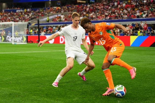 Ivory Coast v Norway - FIFA World Cup, WM, Weltmeisterschaft, Fussball 2026 - Round of 32 ARLINGTON, USA - JUNE 30: Amad Diallo (15) of Ivory Coast in action against Torbjorn Heggem of Norway during the FIFA World Cup 2026 Round of 32 match between Ivory Coast and Norway at Dallas Stadium in Arlington, United States on June 30, 2026. Hakan Akgun Anadolu Texas United States. Editorial use only. Please get in touch for any other usage.  Copyright: x2026xAnadoluxHakanxAkgunx