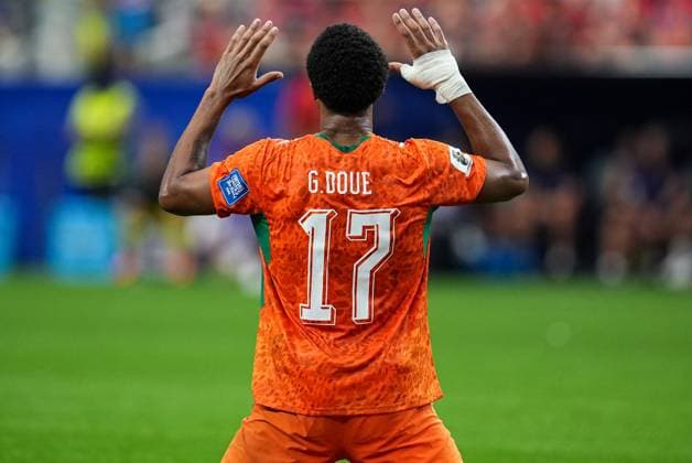 GuÃ la DouÃ of the Ivory Coast on his knees after Amad Diallo of the Ivory Coast goal Ivory Coast v Norway, 2026 FIFA World Cup, WM, Weltmeisterschaft, Fussball Round of 32, Football, Dallas Stadium, Arlington, Texas, USA - 30 Jun 2026Arlington Dallas Stadium Texas (TX) United States of America  Copyright: xIsmaelxAdnan Shutterstockx 16970308co