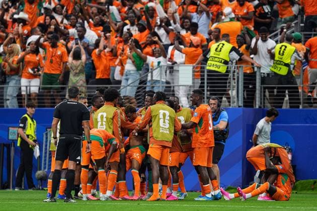 Amad Diallo of the Ivory Coast celebrates his goal with his teammate Ivory Coast v Norway, 2026 FIFA World Cup, WM, Weltmeisterschaft, Fussball Round of 32, Football, Dallas Stadium, Arlington, Texas, USA - 30 Jun 2026Arlington Dallas Stadium Texas (TX) United States of America  Copyright: xIsmaelxAdnan Shutterstockx 16970308cs