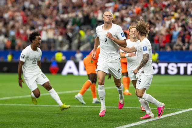 260630 Erling Braut Haaland of Norway celebrate with teammates after scoring 1-2 during the FIFA World Cup, WM, Weltmeisterschaft, Fussball 2026 round of 32 football match between CÃ te d Ivoire and Norway on June 30, 2026 in Dallas. Photo: Vegard Grott BILDBYRAN kod VG VG0975 bbeng fotboll football soccer fotball vm fotbolls-vm fotball-vm fotbolls-vm 2026 fifa world cup 2026 16-delsfinale round of 32 arlington texas norge norway elfenbenskusten elfenbenskysten ivory coast jubel *** June 30, 2026: Erling Braut Haaland of Norway celebrates with his teammates after scoring the 1-2 goal during the Round of 32 soccer match at the 2026 FIFA World Cup between Côte d Ivoire and Norway on June 30, 2026 in Dallas. Photo by Vegard Grott, BILDBYRAN. Code: VG VG0975 bbeng soccer football fotball World Cup 2026 FIFA World Cup 2026 Round of 32 Arlington, Texas; Norway; Ivory Coast; celebration  Copyright: VEGARDxGRoTT BB260630VG064