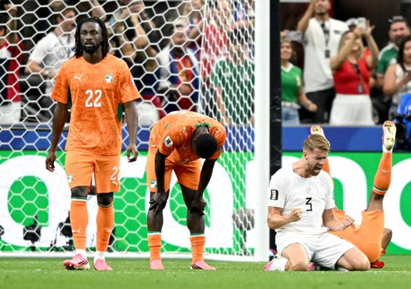 FIFA World Cup, WM, Weltmeisterschaft, Fussball 2026 - Round of 32 - Ivory Coast vs Norway Kristoffer Ajer of Norway celebrates at the final whistle as Norway wins the FIFA World Cup 2026 Round of 32 match Ivory Coast against Norway, in Dallas, USA, 30 June 2026. DALLAS United States  Copyright: xALBERTxPENAx