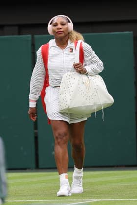 30 06 2026. London, United Kingdom. Serena Williams returns to the Centre Court on day two of the Wimbledon Tennis Championships in London .  xStephenxLockx xixImagesx IIM-26865-0029