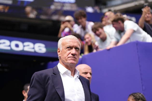 France v Sweden - FIFA World Cup, WM, Weltmeisterschaft, Fussball 2026 - Round of 32 NEW JERSEY, USA - JUNE 30: Didier Deschamps, head coach of France, looks on prior the 2026 FIFA World Cup Round of 32 match between France and Sweden at New Jersey Stadium (MetLife Stadium) in East Rutherford, New Jersey, USA, on June 30, 2026. Jose Hernandez Anadolu New Jersey United States. Editorial use only. Please get in touch for any other usage.  Copyright: x2026xAnadoluxJosexHernandezx