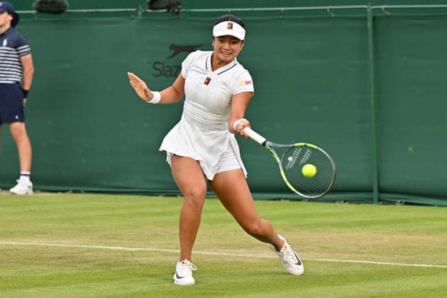 Wimbledon Tennis Championships 2026 - Day 2 LONDON, UNITED KINGDOM - JUNE 30: Alexandra Eala of the Philippines in action against Renata Zarazua (not seen) of Mexico in the Women s singles first round match during day two of The Wimbledon Tennis Championships 2026 at All England Lawn Tennis and Croquet Club on June 30, 2026 in London, United Kingdom. Ray Tang Anadolu London United States. Editorial use only. Please get in touch for any other usage.  Copyright: x2026xAnadoluxRayxTangx
