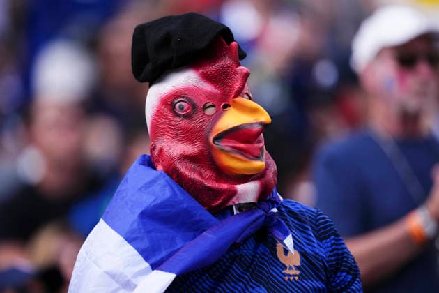 France v Sweden: Round Of 32 - FIFA World Cup, WM, Weltmeisterschaft, Fussball 2026 Supporter of France poses for the photo during the FIFA World Cup 2026 Round Of 32 match between France and Sweden at New York New Jersey Stadium on June 30, 2026 in East Rutherford, New Jersey. East Rutherford NJ United States  Copyright: xJosexBretonx originalFilename:bretonhernandez-francevs260630_np9kZ.jpg