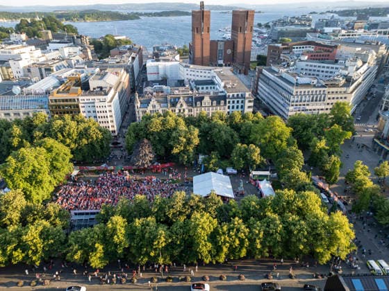 Football World Cup 2026 Oslo City Center Oslo 20260630. Oslo city center after Norway beat Ivory Coast 2-1 in the 1 16 final between Norway and Ivory Coast during the 2026 World Cup. Photo: Cornelius Poppe NTB Oslo Norway EDITORIAL USE ONLY. RESTRICTED USE FOR BETTING COMPANIES Ref:_SPOO6Zqz01ulSw.jpg *** 2026 World Cup, Oslo City Center, Oslo, June 30, 2026. Oslo city center after Norway defeated the Ivory Coast 2–1 in the Round of 16 match between Norway and the Ivory Coast during the 2026 World Cup. Photo by Cornelius Poppe, NTB, Oslo, Norway. EDITORIAL USE ONLY. RESTRICTED USE FOR BETTING COMPANIES  Copyright: xCorneliusxPoppex xNTBx
