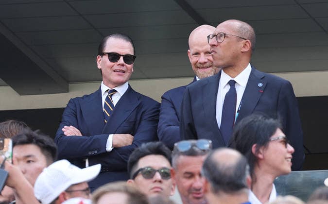 2026 World Cup - France v Sweden Prince Daniel (L), husband of Crown Princess Victoria during the 2026 FIFA World Cup, WM, Weltmeisterschaft, Fussball round of 32 football match between France and Sweden at New York New Jersey Stadium on June 30, 2026 in East Rutherford, New Jersey. Photo by Charles Guerin ABACAPRESS.COM East Rutherford New Jersey United States  Copyright: xGuerinxCharles ABACAx