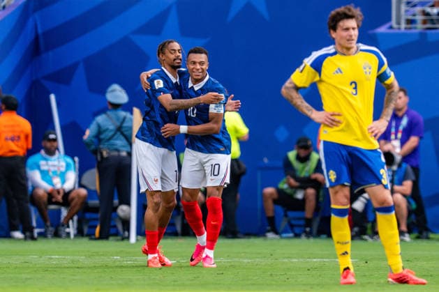 FIFA Fussball Weltmeisterschaft 2026, Sechszehntelfinale, Frankreich vs. Schweden, 30.06.2026, New Jersey Stadium Tor zum 2:0 durch Bradley Barcola *** 2026 FIFA World Cup, Round of 32, France vs. Sweden, June 30, 2026, New Jersey Stadium—Bradley Barcola scores the 2-0 goal Copyright: xBahhoxKarax