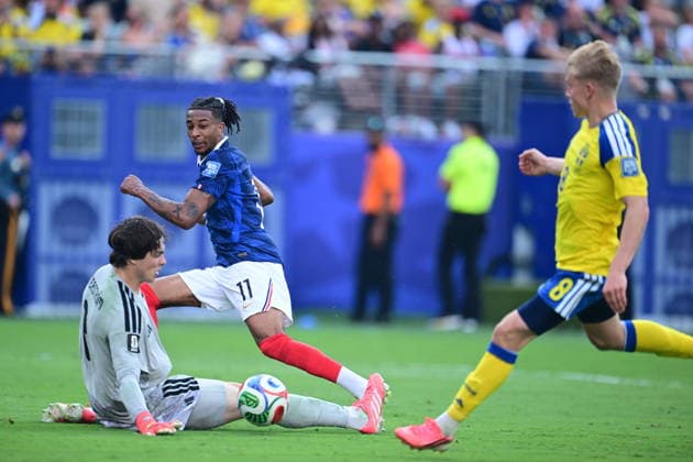 France v Sweden - FIFA World Cup, WM, Weltmeisterschaft, Fussball 2026 - Round of 32 NEW JERSEY, USA - JUNE 30: Michael Olise of France in action during the 2026 FIFA World Cup Round of 32 match between France and Sweden at New Jersey Stadium (MetLife Stadium) in East Rutherford, New Jersey, USA, on June 30, 2026. Abdulhamid Hosbas Anadolu New Jersey United States. Editorial use only. Please get in touch for any other usage.  Copyright: x2026xAnadoluxAbdulhamidxHosbasx