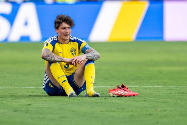 260630 Victor Nilsson Lindelöf of Sweden looks dejected after the FIFA World Cup, WM, Weltmeisterschaft, Fussball 2026 round of 32 football match between France and Sweden on June 30, 2026 in New Jersey. Photo: Petter Arvidson BILDBYRAN kod PA PA1270 fotboll football soccer fotball vm fotbolls-vm fotball-vm fotbolls-vm 2026 fifa world cup 2026 sverige sweden sverige a bbeng frankrike france round of 32 16-delsfinal depp *** June 30, 2026: Victor Nilsson Lindelöf of Sweden looks dejected after the FIFA World Cup 2026 Round of 32 soccer match between France and Sweden on June 30, 2026 in New Jersey. Photo by Petter Arvidson, BILDBYRAN, code PA PA1270. soccer, football, fotball, World Cup, FIFA World Cup 2026, Sweden, Sweden A, BBENG, Francekrike france round of 32 16th-final depp  Copyright: PETTERxARVIDSON BB260630PA237
