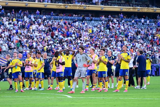 France v Sweden - FIFA World Cup, WM, Weltmeisterschaft, Fussball 2026 - Round of 32 NEW JERSEY, USA - JUNE 30: Players of Sweden greet the fans after the 2026 FIFA World Cup Round of 32 match between France and Sweden at New Jersey Stadium (MetLife Stadium) in East Rutherford, New Jersey, USA, on June 30, 2026. Abdulhamid Hosbas Anadolu New Jersey United States. Editorial use only. Please get in touch for any other usage.  Copyright: x2026xAnadoluxAbdulhamidxHosbasx