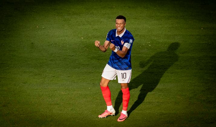 New York New Jersey, USA 30th Jun 2026. Goal celebration: Kylian Mbappe (FRA) France - Sweden World Cup Frankreich - Schweden 30.06.2026 *** New York, New Jersey, USA, June 30, 2026; Goal celebration by Kylian Mbappé (FRA); France vs. Sweden; World Cup; France vs. Sweden; June 30, 2026
