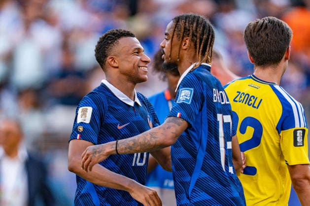 FIFA Fussball Weltmeisterschaft 2026, Sechszehntelfinale, Frankreich vs. Schweden, 30.06.2026, New Jersey Stadium Kylian Mbappe Bradley Barcola *** 2026 FIFA World Cup, Round of 32, France vs. Sweden, June 30, 2026, New Jersey Stadium, Kylian Mbappé, Bradley Barcola Copyright: xBahhoxKarax