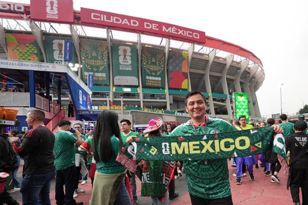 Mexico v Ecuador Round of 32 - FIFA World Cup, WM, Weltmeisterschaft, Fussball 2026 A Supporter of Mexico national team, Nationalteam attends the FIFA Word Cup 2026 round of 32 match between Mexico and Ecuador at Mexico City Stadium. on June 30, 2026 in Mexico City, Mexico. (Photo by Ian Robles Eyepix Group) Copyright: xIanxRobles xEyepixxGroupx EL_30062026_189687JPEG