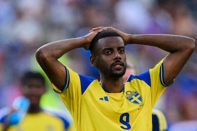 260630 Alexander Isak of Sweden looks dejected after the FIFA World Cup, WM, Weltmeisterschaft, Fussball 2026 round of 32 football match between France and Sweden on June 30, 2026 in New Jersey. Photo: Ludvig Thunman BILDBYRAN kod LT PA1270 fotboll football soccer fotball vm fotbolls-vm fotball-vm fotbolls-vm 2026 fifa world cup 2026 sverige sweden sverige a bbeng frankrike france round of 32 16-delsfinal depp dejection *** June 30, 2026: Alexander Isak of Sweden looks dejected after the 2026 FIFA World Cup Round of 32 soccer match between France and Sweden on June 30, 2026 in New Jersey. Photo by Ludvig Thunman. BILDBYRAN code LT PA1270 soccer football fotball World Cup soccer World Cup 2026 FIFA World Cup 2026 Sweden Sweden A BBENG FranceFrance round of 32 quarterfinals depp dejection  Copyright: LUDVIGxTHUNMAN BB260630LT157