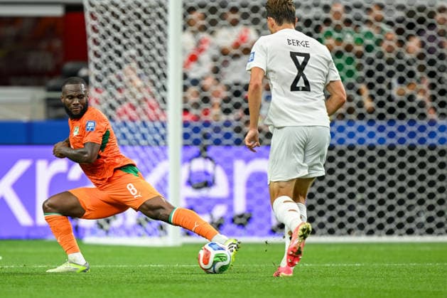 June 30, 2026: CoÂ te dÃ¢â‚¬â ¢Ivoire midfielder Franck Kessio (8) traps the ball during the FIFA World Cup, WM, Weltmeisterschaft, Fussball Round of 32 matchup between CoÂ te d Ivoire and Norway at Dallas Stadium in Arlington, Texas. Cal Media FIFA World Cup 2026: CoÂ Te D Ivoire Vs Norway JUN 30  - ZUMAc04_ 20260630_zma_c04_060 Copyright: xMichaelxDornx