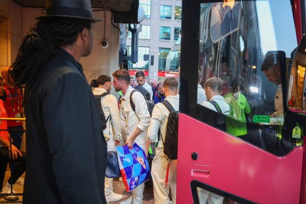 Toronto, 300626. The arrival of the Croatian football team at the hotel on the eve of the match with Portugal. Photo: Boris Kovacev CROPIX Copyright: xxBorisxKovacevx toronto_dolazak15-300726