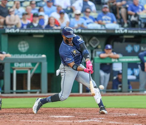 JUNE 30, 2026: Tampa Bay Rays designated hitter Yandy DoÂ­az (2) hits a single in the 4th inning against the Kansas City Royals at Kauffman Stadium in Kansas City, MO. CSM MLB, Baseball Herren, USA 2026: Rays Vs Royals June 30  - ZUMAc04_ 20260630_zma_c04_187 Copyright: xRomanxPunox