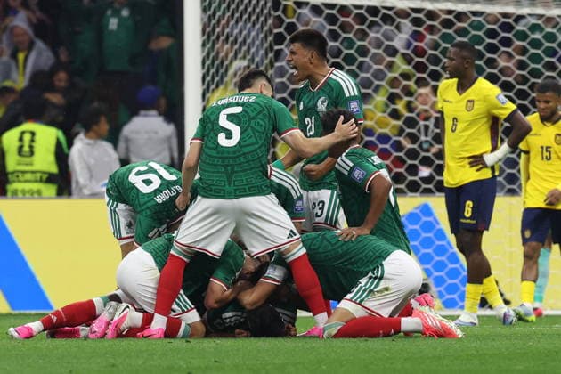 FIFA World Cup, WM, Weltmeisterschaft, Fussball 2026 - Round of 32 - Mexico vs Ecuador Players of Mexico celebrate scoring the 2-0 goal during the FIFA World Cup 2026 Round of 32 match Mexico against Ecuador in Mexico City, Mexico, 30 June 2026. Mexico City Mexico  Copyright: xALEXxCRUZx