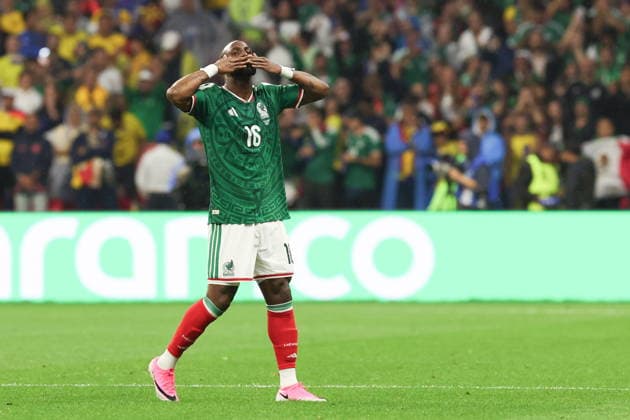 FIFA World Cup, WM, Weltmeisterschaft, Fussball 2026 - Round of 32 - Mexico vs Ecuador Julian Quinones of Mexico celebrates scoring the 1-0 goal during the FIFA World Cup 2026 Round of 32 match Mexico against Ecuador in Mexico City, Mexico, 30 June 2026. Mexico City Mexico  Copyright: xALEXxCRUZx