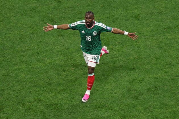 FIFA World Cup, WM, Weltmeisterschaft, Fussball 2026 - Round of 32 - Mexico vs Ecuador Julian Quinones of Mexico celebrates scoring the 1-0 goal during the FIFA World Cup 2026 Round of 32 match Mexico against Ecuador in Mexico City, Mexico, 30 June 2026. Ciudad de Mexico Mexico  Copyright: xISAACxESQUIVELx