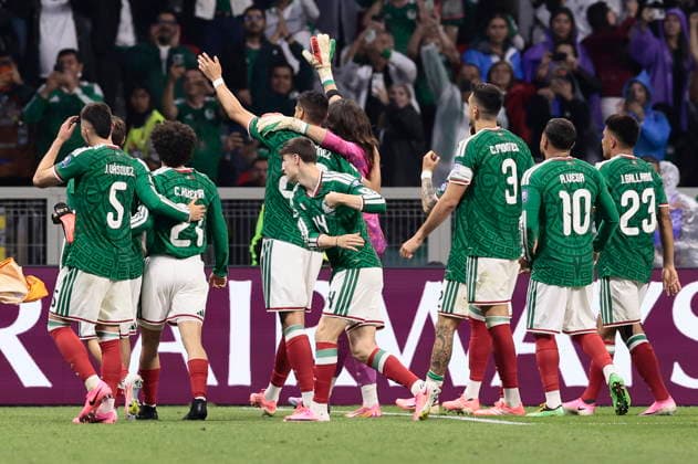 FIFA World Cup, WM, Weltmeisterschaft, Fussball 2026 - Round of 32 - Mexico vs Ecuador Players of Mexico celebrate winning the FIFA World Cup 2026 Round of 32 match Mexico against Ecuador in Mexico City, Mexico, 30 June 2026. Mexico City Mexico  Copyright: xJOSExMENDEZx
