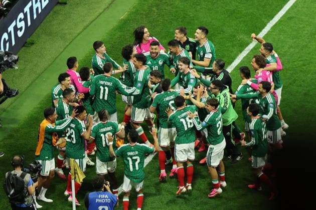 FIFA World Cup, WM, Weltmeisterschaft, Fussball 2026 - Round of 32 - Mexico vs Ecuador Players of Mexico celebrate winning the FIFA World Cup 2026 Round of 32 match Mexico against Ecuador in Mexico City, Mexico, 30 June 2026. Ciudad de Mexico Mexico  Copyright: xISAACxESQUIVELx