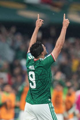 Mexico v Ecuador Round of 32 - FIFA World Cup, WM, Weltmeisterschaft, Fussball 2026 Raul Jimenez 9 of Mexico national team, Nationalteam celebrating after scoring a goal during the FIFA Word Cup 2026 round of 32 match between Mexico and Ecuador at Mexico City Stadium. on June 30, 2026 in Mexico City, Mexico. (Photo by Ian Robles Eyepix Group) Copyright: xIanxRobles xEyepixxGroupx EL_30062026_189772JPEG