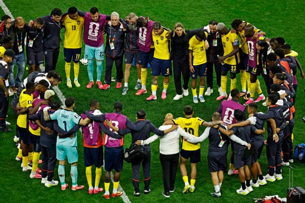 June 30, 2026, Mexico City, Mexico City, Mexico: Players of Ecuador shows dejection after the teams 2-0 defeat in the match between Mexico and Ecuador for the round of 32 the FIFA World Cup, WM, Weltmeisterschaft, Fussball 2026, at Mexico City Stadium, in Mexico City, Mexico on June 30. 2026. Photo: DiaEsportivo FIFA World Cup 2026, Mexico Vs Ecuador, Mexico City, Mexico  - ZUMAh208 20260630_zsp_h208_039 Copyright: xHeulerxAndreyx