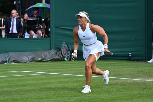 2026 Wimbledon - Leolia Jeanjeani Leolia Jeanjean (FRA) during her first round match at the 2025 Wimbledon Tennis Championships at the AELTC in London, GREAT BRITAIN, on JuNE 30, 2026. Photo by Corinne Dubreuil ABACAPRESS.COM London  Copyright: xDubreuilxCorinne ABACAx