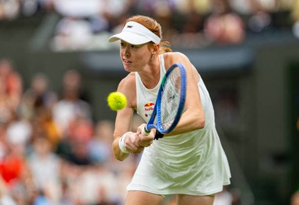 Tennis - Wimbledon Championship 2026 - Day 2 LONDON, ENGLAND - Tuesday, June 30, 2026: Maya Joint (AUS) during the Ladies Singles First Round match on Day Two of The Championships Wimbledon 2026 at the All England Lawn Tennis and Croquet Club. (Photo by Kirsten Holst Propaganda) LONDON All England Lawn Tennis and Croquet Club GREATER LONDON ENGLAND  Copyright: xKirstenxHolstx 2026-06-30-040-Wimbledon_D2