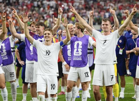 Football: 2026 World Cup Norway players celebrate following a 2-1 victory over Ivory Coast in a World Cup round of 32 football match at Dallas Stadium in Arlington, Texas, on June 30, 2026.  A14AA0005621041P