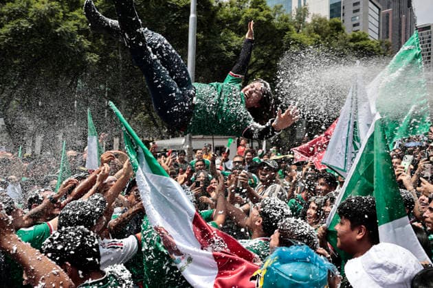 June 30, 2026, Mexico City, Cdmx, Mexico: From early on, hundredsÃ¢â‚¬or perhaps thousandsÃ¢â‚¬of Mexico national team, Nationalteam supporters began arriving to watch the broadcast of the match against Ecuador. The two teams are facing off in the Round of 32; the winner advances to the next round, while the loserÃ¢â‚¬â ¢s participation in the 2026 FIFA World Cup, WM, Weltmeisterschaft, Fussball comes to an end. If Mexico advances, they would play their fifth matchÃ¢â‚¬a stage they have failed to progress beyond in previous World Cups. This match holds political significance for both countries, as diplomatic relations were severed in April 2024 following the storming of the Mexican Embassy in Ecuador to arrest former Vice President Jorge Glas, who had been granted political asylum by Mexican authorities. Mexico City Mexico - ZUMAp204 0860454348st Copyright: xJosuexPerezx