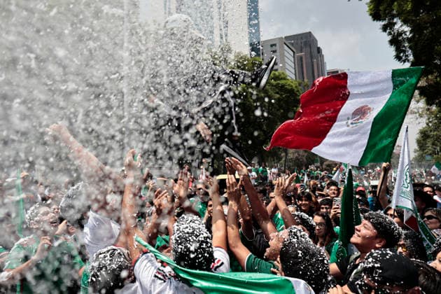 June 30, 2026, Mexico City, Cdmx, Mexico: From early on, hundredsÃ¢â‚¬or perhaps thousandsÃ¢â‚¬of Mexico national team, Nationalteam supporters began arriving to watch the broadcast of the match against Ecuador. The two teams are facing off in the Round of 32; the winner advances to the next round, while the loserÃ¢â‚¬â ¢s participation in the 2026 FIFA World Cup, WM, Weltmeisterschaft, Fussball comes to an end. If Mexico advances, they would play their fifth matchÃ¢â‚¬a stage they have failed to progress beyond in previous World Cups. This match holds political significance for both countries, as diplomatic relations were severed in April 2024 following the storming of the Mexican Embassy in Ecuador to arrest former Vice President Jorge Glas, who had been granted political asylum by Mexican authorities. Mexico City Mexico - ZUMAp204 0860454350st Copyright: xJosuexPerezx