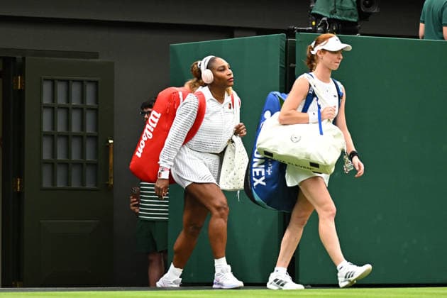 2026 Wimbledon - Serena Williams Serena Williams (USA) during her first round match at the 2025 Wimbledon Tennis Championships at the AELTC in London, GREAT BRITAIN, on JuNE 30, 2026. Photo by Corinne Dubreuil ABACAPRESS.COM London  Copyright: xDubreuilxCorinne ABACAx
