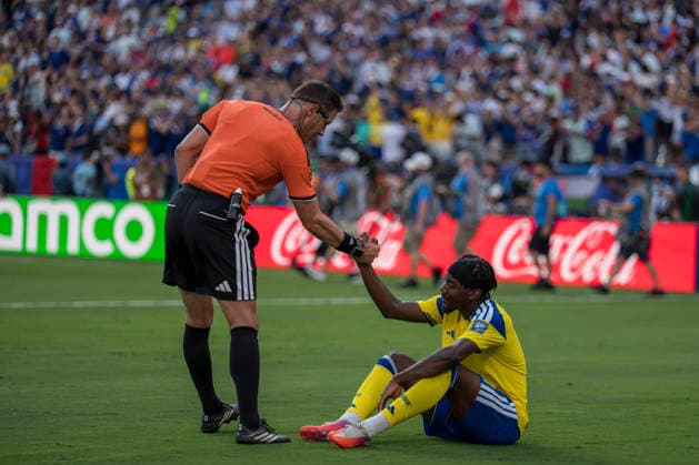 ELANGA Anthony and MAKKELIE Danny after the FIFA World Cup, WM, Weltmeisterschaft, Fussball 2026 : Round of 32 France vs Sweden 30 June 2026 NEW YORK NEW JERSEY New Jersey Stadium USA By IMAGO Didier Lefa Studio Desire Ameka New York New Jersey Stadium United State of America