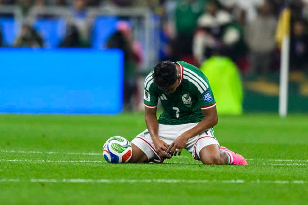 June 30, 2026, Peru: Luis Romo of Mexico reacts during the FIFA World Cup, WM, Weltmeisterschaft, Fussball 2026 match between Mexico and Ecuador. Mexico hosted Ecuador at Mexico City Stadium on June 20, 2026 in Mexico City, Mexico Soccer 2026: Mexico 2:0 Ecuador - FIFA World Cup 2026  - ZUMAf196 20260630_zsp_f196_025 Copyright: xMartinxFonsecax